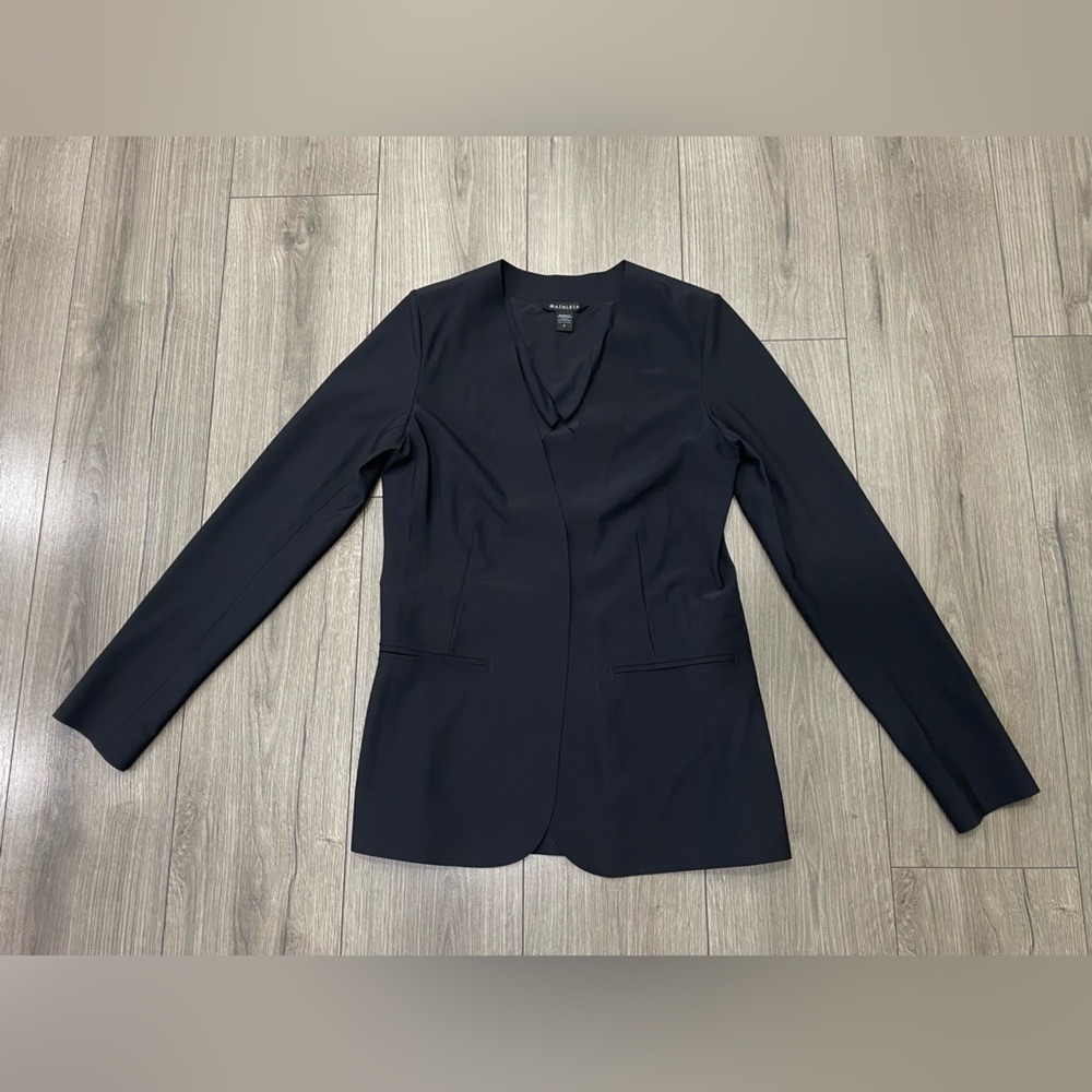 Athleta Avenue Blazer Jacket Black Nylon Stretch 982816 Snap Classic‎ Work Sz 6